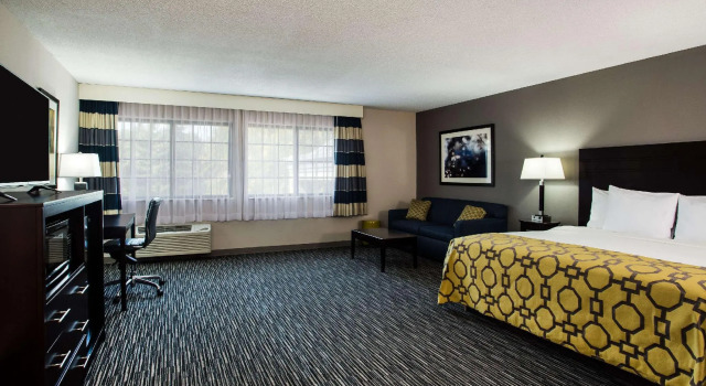 Двухместный номер Standard Baymont by Wyndham Madison