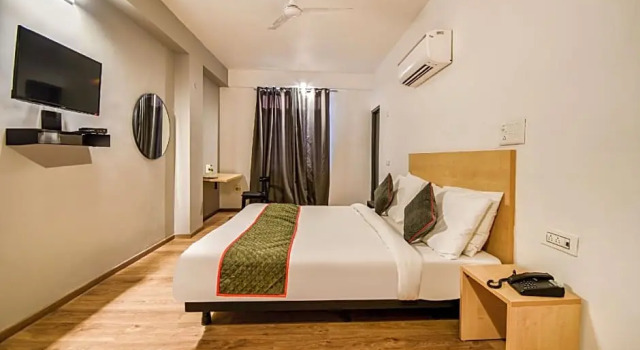 OYO Townhouse 263 Hotel Luxurs Shri Gopal Nagar, Rezerwuj Hotel Dźajpur 