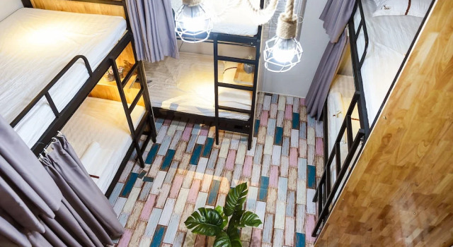 Кровать в общем номере с балконом Ta'or Hostel