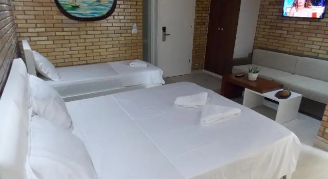 Трёхместный номер Standard с балконом и с видом на море Hotel Piccolino