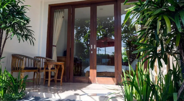 Двухместный номер Deluxe с красивым видом из окна Waroeng Surya Home Stay