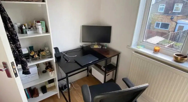 Vibrant & Funky 1BD Flat - 12 Mins to Stratford!