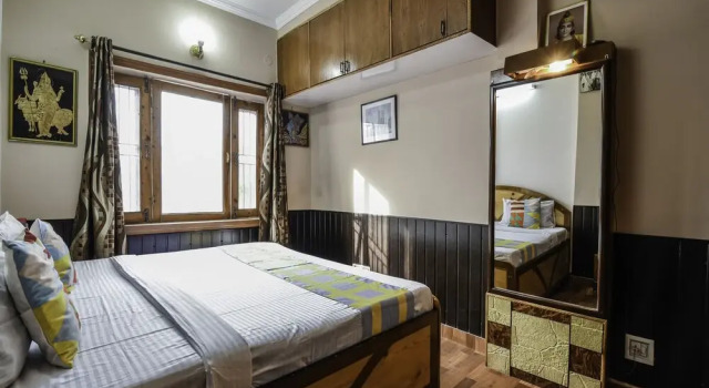 Oyo Home 22653 Fancy 3bhk