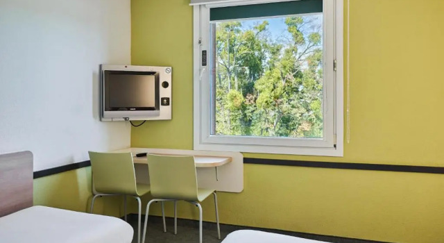 Семейный номер Standard ibis budget Wrocław Południe