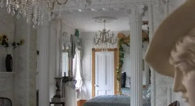 Romantic Mansion Toronto