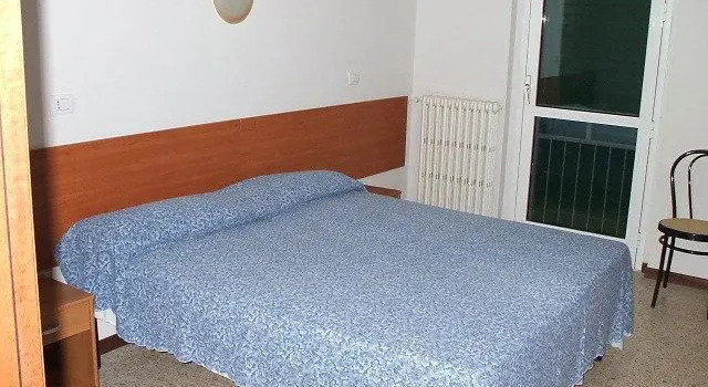 Sabatelli Bed And Car, Prenota Affittacamere Firenze Toscana