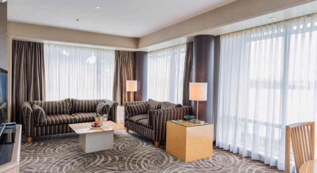 Люкс Ambassador Waipuna Hotel & Conference Centre