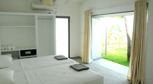 Kabalana Surf Lodge, Забронировать Отель Отели Каталува с бассейном, Бассейн