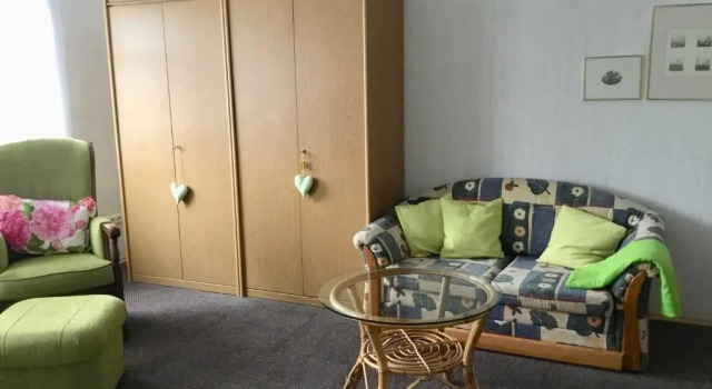 Ferienwohnung Rossis Nüst, 31516, Prenota Appartamento Uplengen Bassa Sassonia