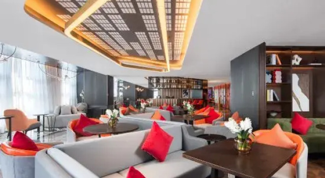 Jining Yanzhou Radisson RED Hotel, Забронировать Отель Бизнес-отели Шаньдун, 4* 5*