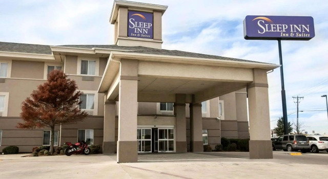 Номер Standard Spark by Hilton Killeen