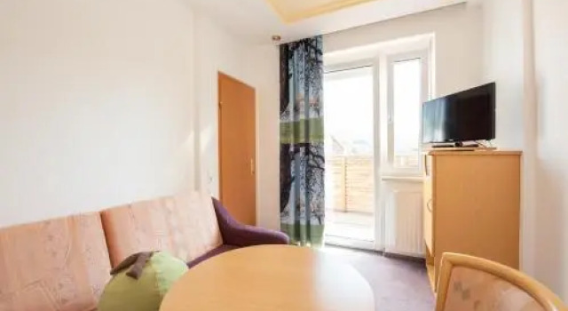 Pension Cäcilia, Book Hotel Poellau Joglland-Waldheimat