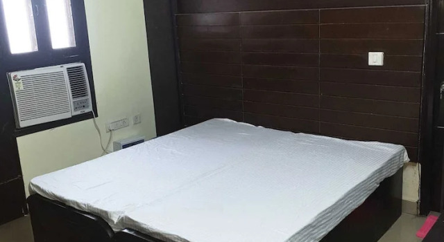 Hotel Krishna Guest House, Забронировать Гостевой дом Гостевые дома Матхура, Гостевой дом
