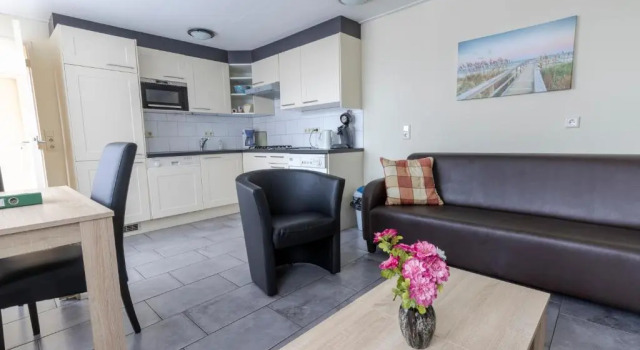 Knusse Vakantie woning Zuidstraat 103C, Book Hotel Westkapelle 