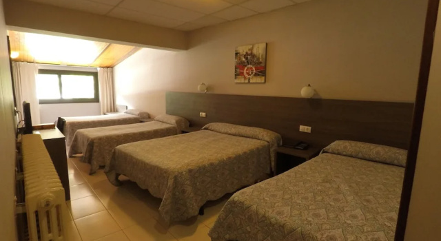 Семейный номер Somriu Hotel City M28