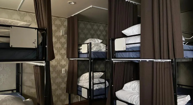 Кровать в общем номере (мужской номер) Lofy house