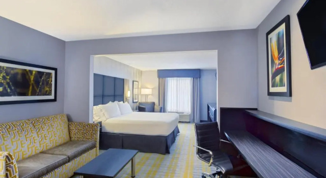 Двухместный полулюкс Holiday Inn Express & Suites Cooperstown by IHG