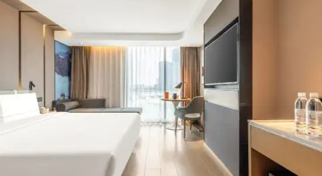 Люкс с красивым видом из окна Atour Hotel Beijing Lize Business District City Terminal