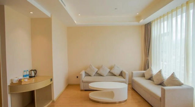 Starway Hotel Lijiang Ancient Town, Prenota Hotel Hotel a Lijiang con parcheggio, Parcheggio