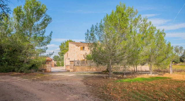 Вилла Mallorcan stone house Villa Matias