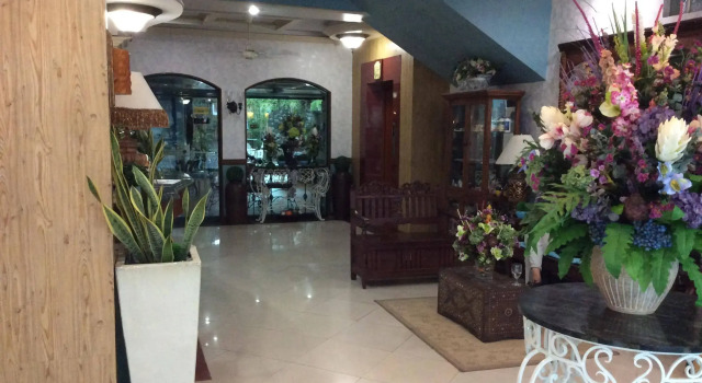 Wregent Plaza Hotel