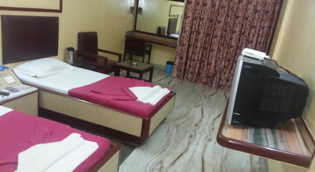 Hotel Rajmata, Rezerwuj Hotel Abids 