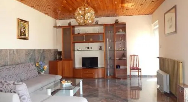 Guesthouse Kamen Kuća, Забронировать Отель Отели Подстраны 3 звезды, рядом с Частный Пляж «Вилла Палмс Апартментс Никса Рузич», 3*