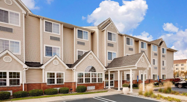 Кровать в общем номере Microtel Inn & Suites by Wyndham Middletown