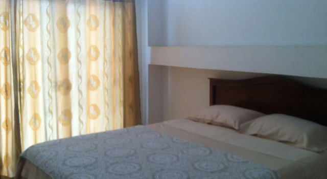 La Victoria Guest House