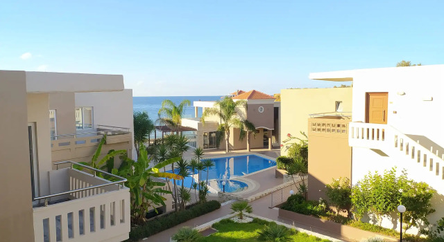 Апартаменты c 1 комнатой с частичным видом на море Golden Bay