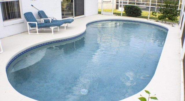 Lake Davenport 4 bed / 2 bath home