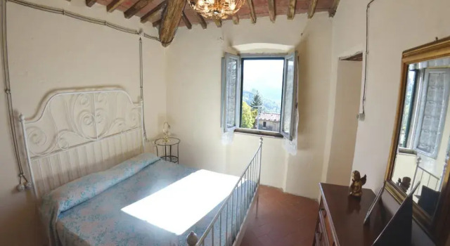 Cottage in San Marcello With Pool and Charm, Забронировать Дом для отпуска Сан-Марчелло-Пистойезе Тоскана