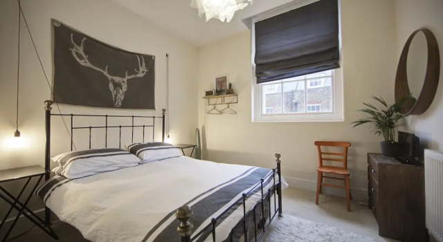 Old Town Grade II Listed 2 Bed