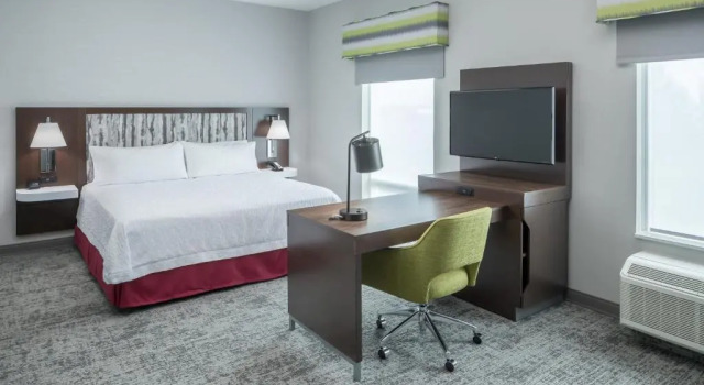 Люкс Hampton Inn & Suites Cape Canaveral Cruise Port, Fl