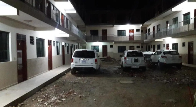 Residencial Tierra Bella, Book Hotel Hotels in Santa Cruz Region with Parking, Parking