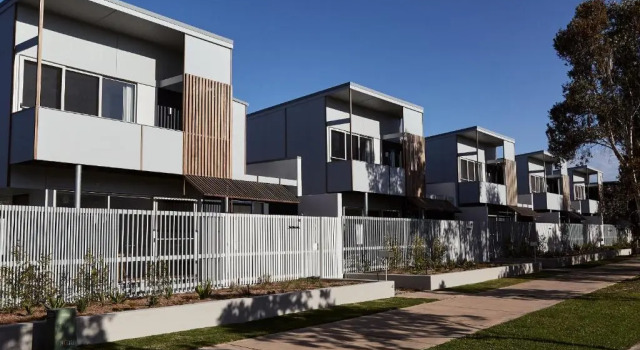 Byron Bay Accom - North Beach Houses 28 Bayshore Drive - No pool in studio