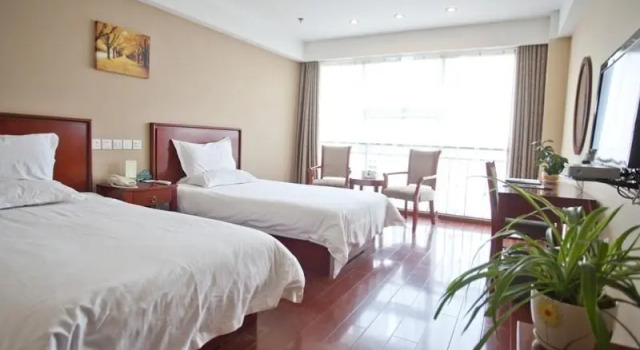 Семейный номер Standard GreenTree Inn Rizhao Haiqu East Road Hotel