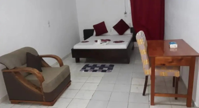 Hotel Restaurant du 3ème Pont, Prenota Hotel Hotel economici a Abidjan