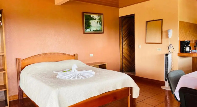 Четырёхместный номер Standard Los Tucanes Lodging