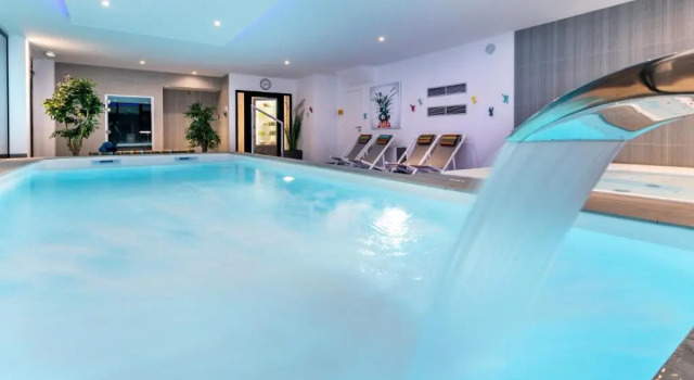 Полулюкс Carnac Lodge Hotel & Spa