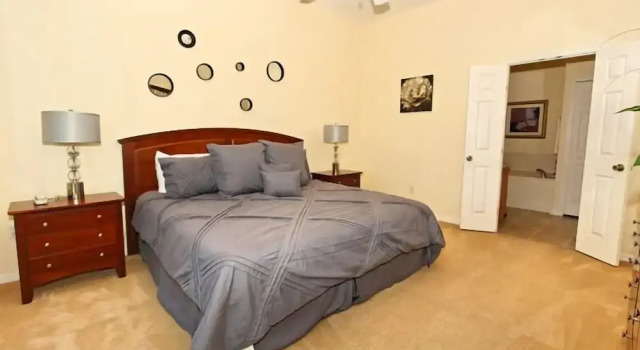 Peacful Surroundings Pool/spa Games Room! 5 Bedroom Villa by RedAwning, Varaa Villa Orlando Kissimmee