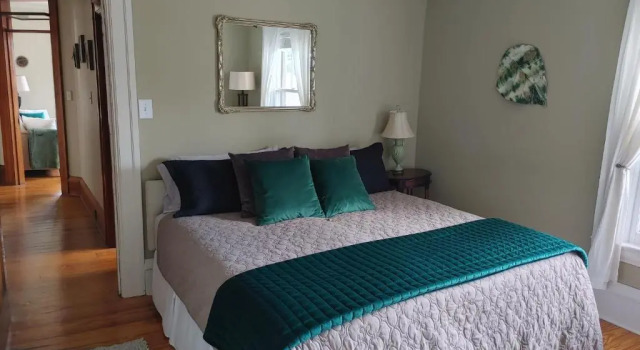 Люкс Stonewater Manor B&B