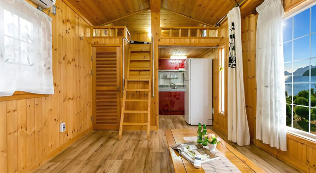 Geoje Forest Pinetree Pension