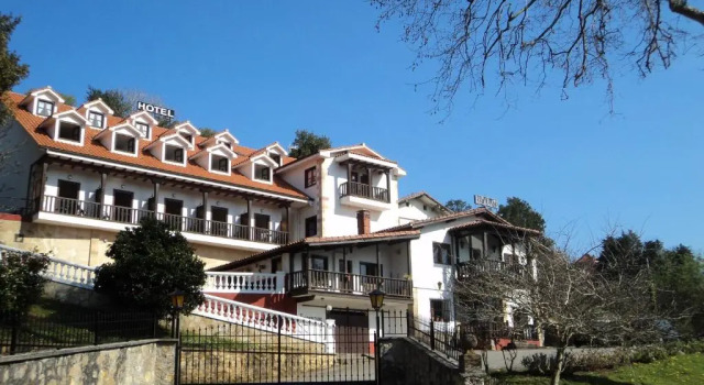 Hotel Solatorre, Varaa Hotelli Comillas Cantabria Coast