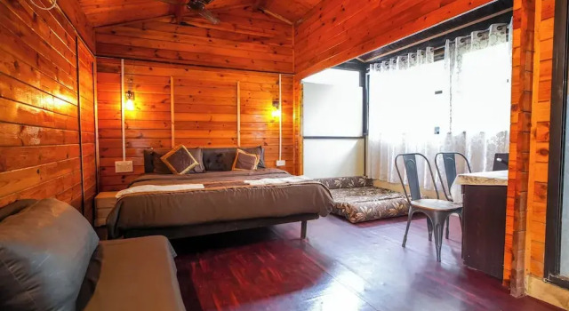 Коттедж Deluxe Janets & Johns Beach Resort