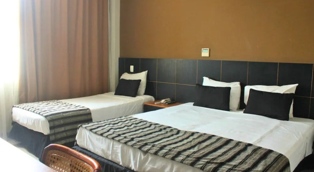 Трёхместный номер Deluxe Hotel Atlântico Tower