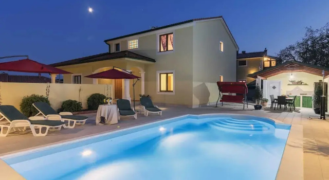 Villa in Vodnjan With Private Swimming Pool
