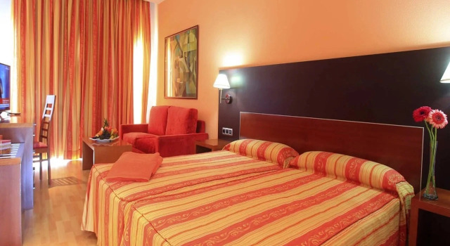 Отель BLUESEA Golden Beach