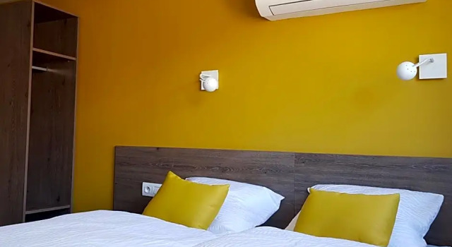 HOTEL LAVENUE, Забронировать Отель Либрамон-Шевеньи 