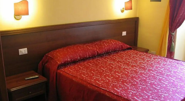B&B Rudy Center, Забронировать Отель Отели Рима с завтраком, рядом с Больница Сан-Джованни, Завтраки